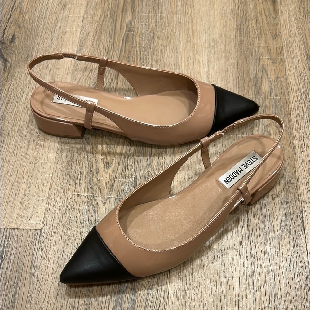 Steve Madden Tan and Black Two-Tone Flats